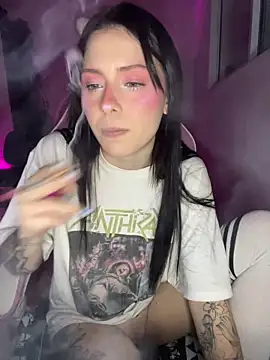 Alaskahosh's sex show image