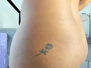 Изображение секс-шоу модели katnees_correa Изображение секс-шоу модели katnees_correa