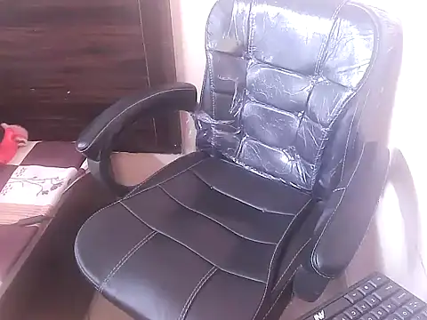 Изображение секс-шоу модели bold_kiara Изображение секс-шоу модели bold_kiara