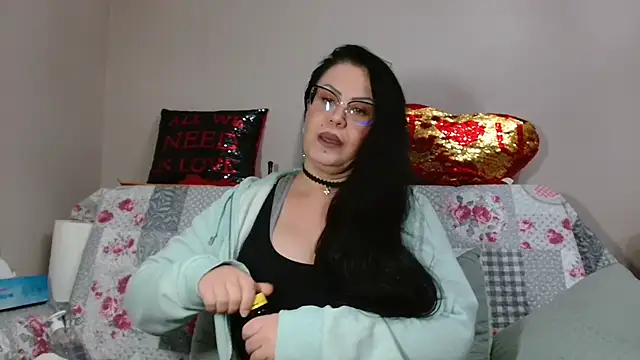 Sexshow-Bild von -__TSUNAMI__- Sexshow-Bild von -__TSUNAMI__-