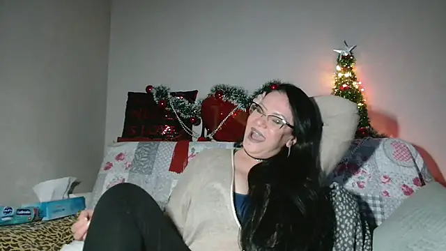 -__TSUNAMI__-'s sex show image