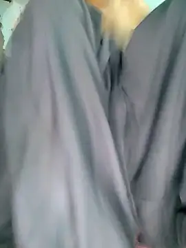 Изображение секс-шоу модели Roshnibaria Изображение секс-шоу модели Roshnibaria