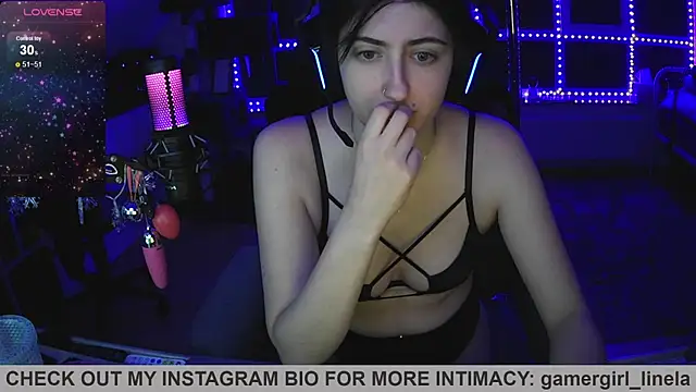 Gamergirl-Linela's sex show image Gamergirl-Linela's sex show image