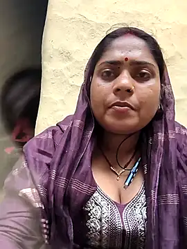 Aanushaka's sex show image