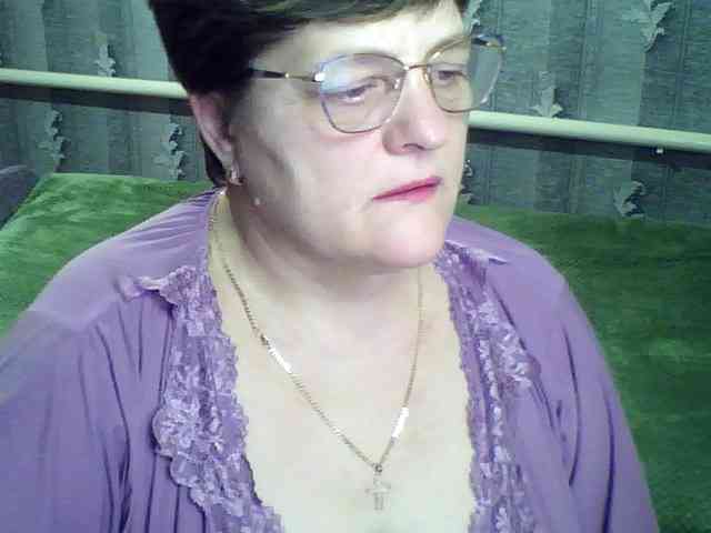 ElzaJewel's sex show image