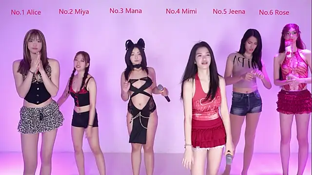 Velvet-girl's sex show image