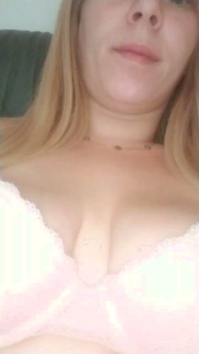 Изображение секс-шоу модели Yeuxbleu80