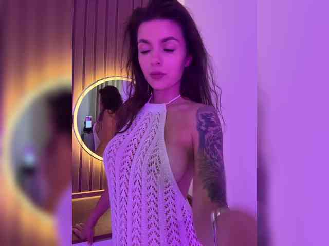 Opskira's sex show image