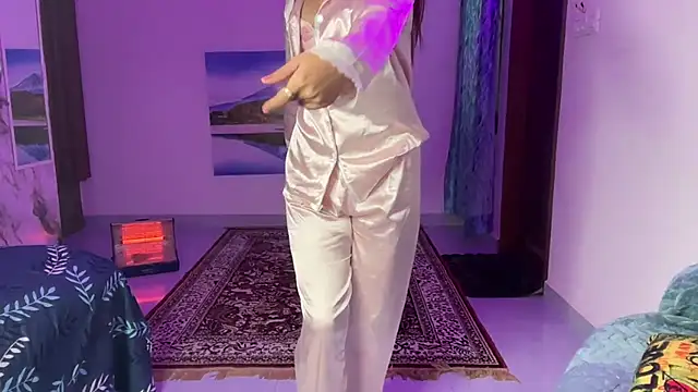 Royal_girl_1's sex show image