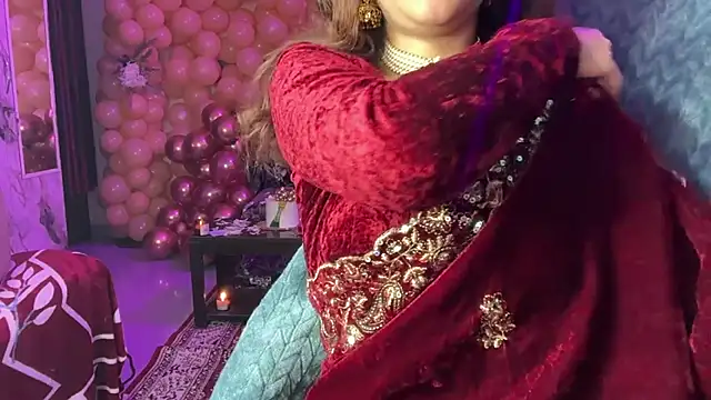 Royal_girl_1's sex show image