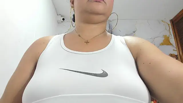 Cloe_35's sex show image Cloe_35's sex show image