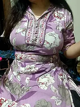 sassy_aly007's sex show image