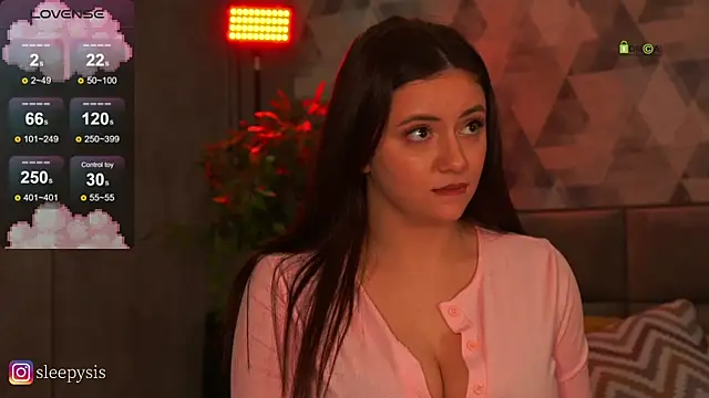 Изображение секс-шоу модели Sleepy_SIS Изображение секс-шоу модели Sleepy_SIS