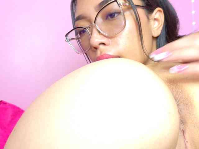 farianaall's sex show image