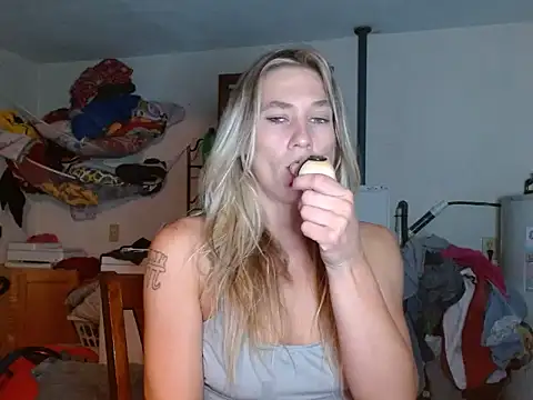 Sexshow-Bild von missymilf