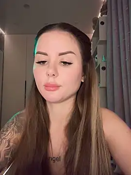 Изображение секс-шоу модели Alina_Vibe_Me