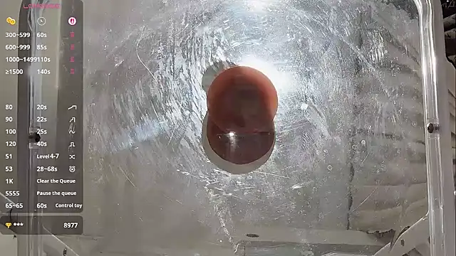 Fountain-'s sex show image