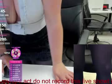 Изображение секс-шоу модели milf_viktoria Изображение секс-шоу модели milf_viktoria