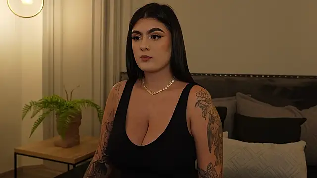 Изображение секс-шоу модели IrisBaker