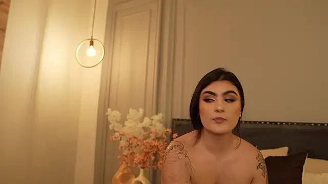 IrisBaker's sex show image