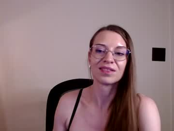 larawintersxxx's sex show image larawintersxxx's sex show image
