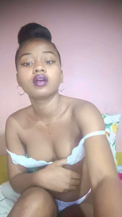 charlne_fun's sex show image