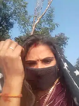 Laxmi9090's sex show image