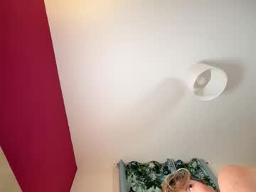 deafhugetits_110e's sex show image deafhugetits_110e's sex show image