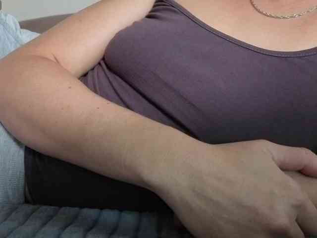 Alenaa's sex show image