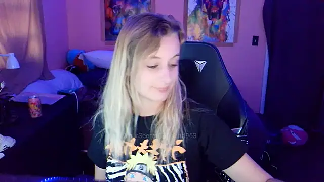 AsiaGoesPro's sex show image