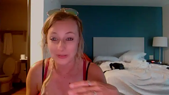 AsiaGoesPro's sex show image