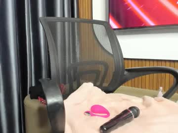 little_yena's sex show image little_yena's sex show image