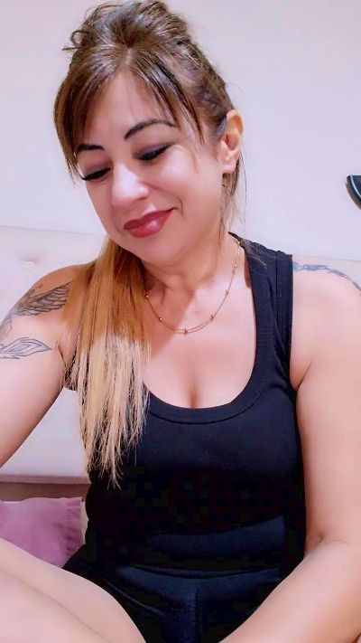 Sexshow-Bild von Belu_milf