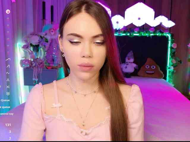 MimiForce's sex show image