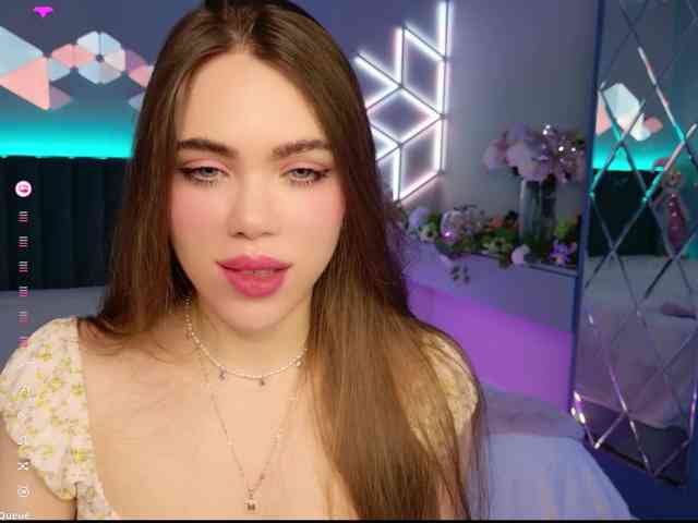 MimiForce's sex show image