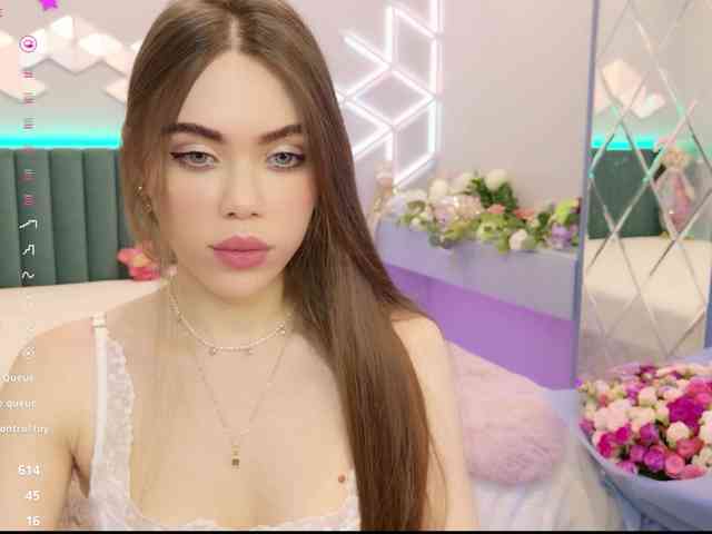 MimiForce's sex show image