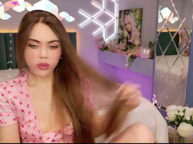 MimiForce's sex show image