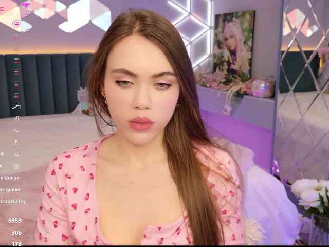 MimiForce's sex show image