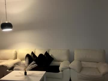 Изображение секс-шоу модели roxellesilvara