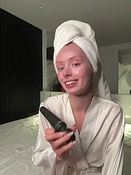 SunnyShiney's sex show image