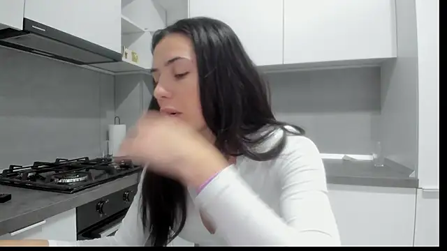 Emmapmg's sex show image