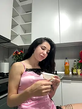 Emmapmg's sex show image