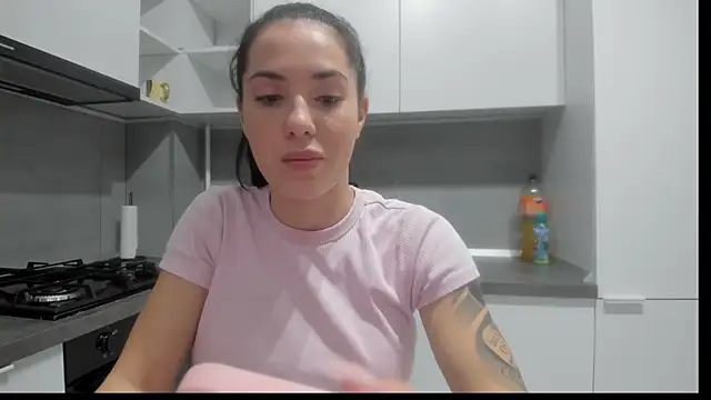 Emmapmg's sex show image