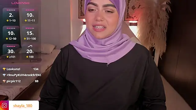 shayla_18's sex show image