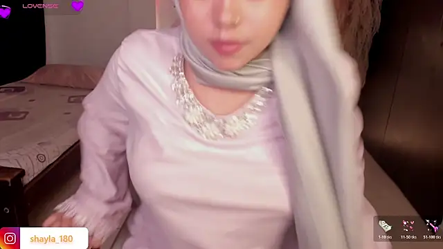 shayla_18's sex show image