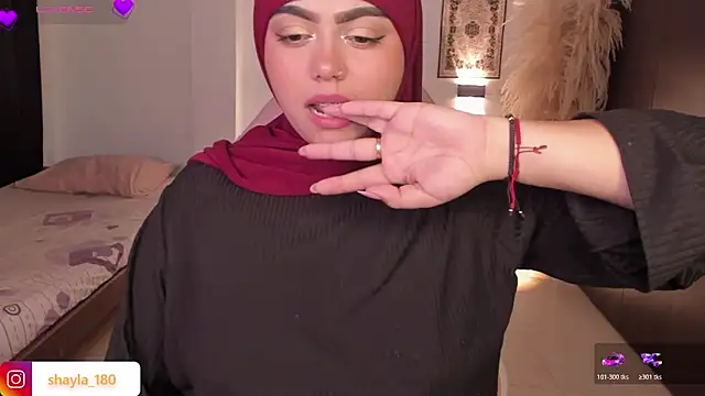 shayla_18's sex show image