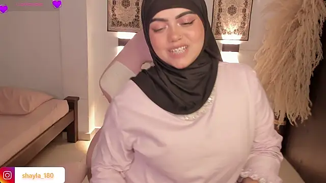 shayla_18's sex show image