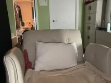 Изображение секс-шоу модели ema_lov3