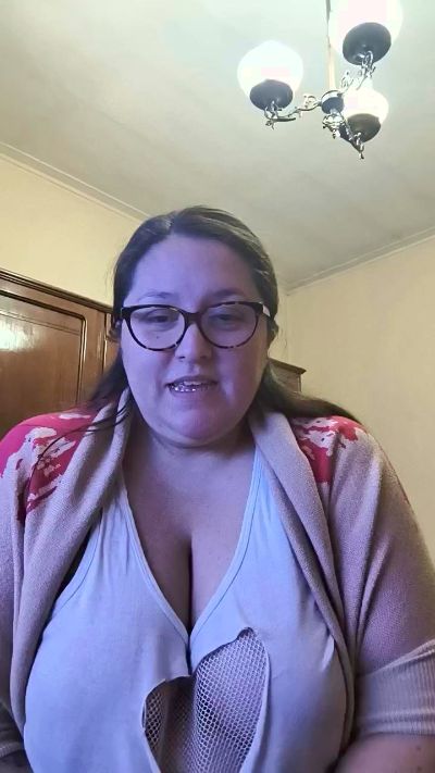 Solcurvytriplxx's sex show image