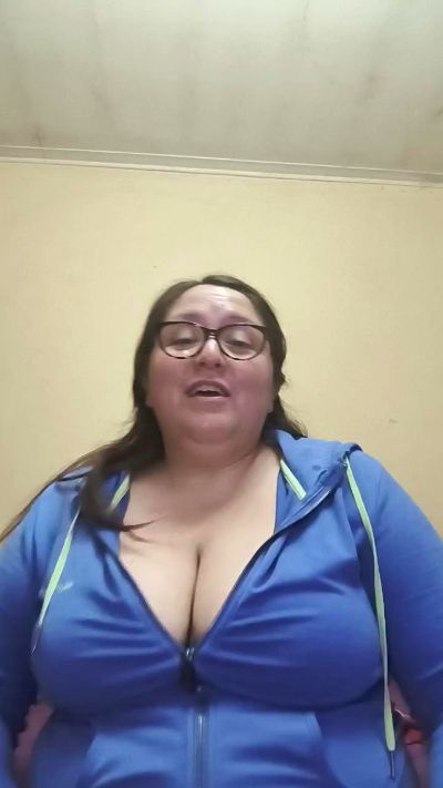 Solcurvytriplxx's sex show image